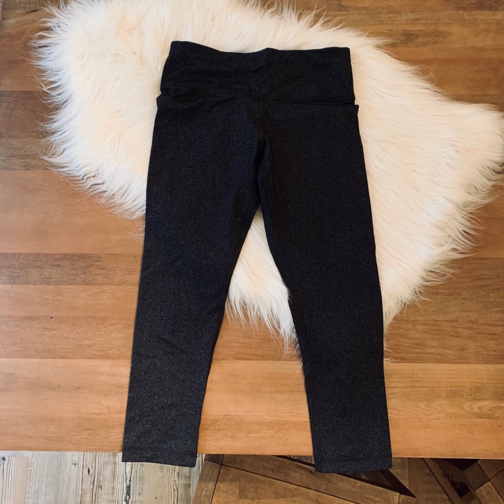 90 Degree Capri Yoga Pants
